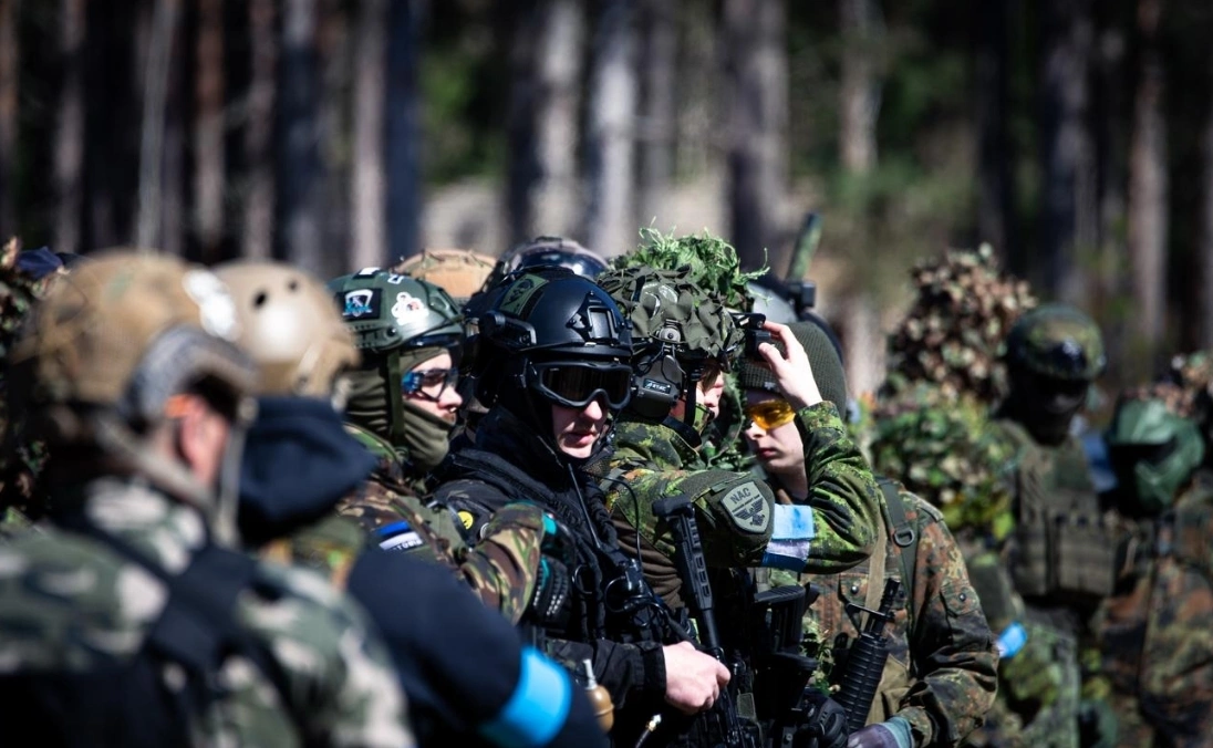 What is airsoft — players on the field